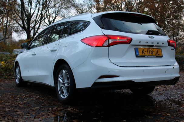 Ford Focus 1.0 Hybrid 93 kW image number 38