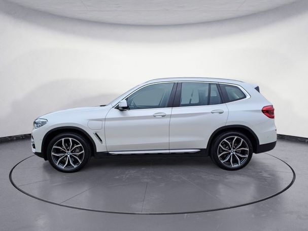 BMW X3 xDrive30e 215 kW image number 4