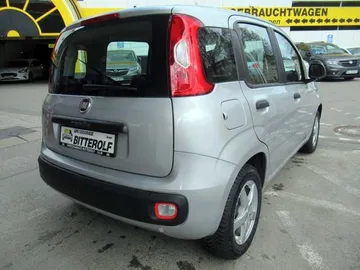 Car image 11