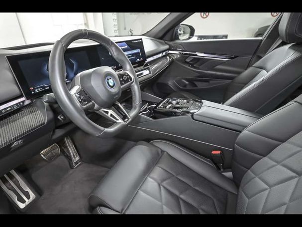 BMW 530 e 220 kW image number 4