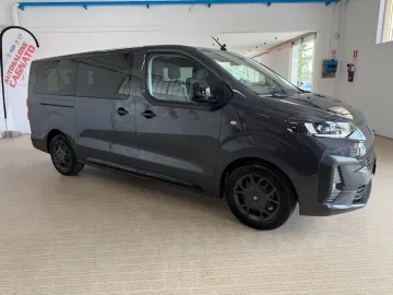 Car image 48
