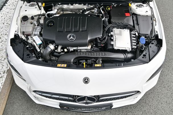 Mercedes-Benz A 200 d AMG Line 4Matic 110 kW image number 7