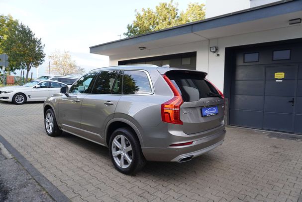 Volvo XC90 B5 AWD Momentum 173 kW image number 18