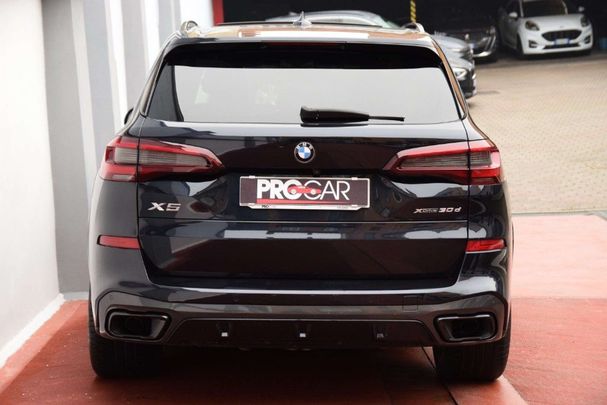 BMW X5 xDrive30d 210 kW image number 3