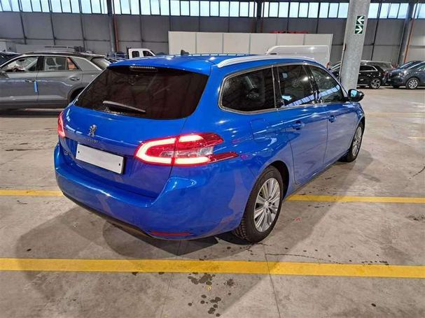 Peugeot 308 BlueHDi 130 S&S Allure 96 kW image number 4