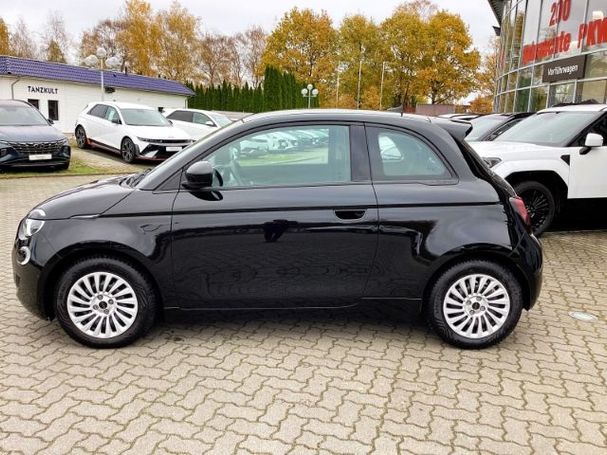 Fiat 500 e Action 70 kW image number 3