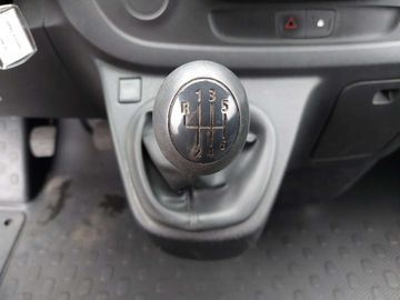 Car image 35