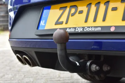 Car image 33