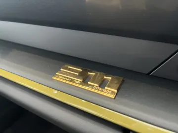 Car image 43