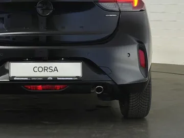 Car image 30