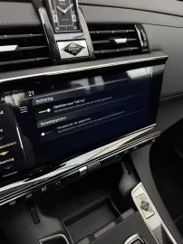 Car image 37