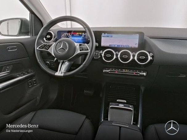 Mercedes-Benz B 250 e Advanced 160 kW image number 10