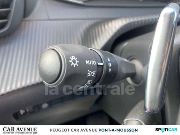 Peugeot 208 PureTech 100 EAT8 74 kW image number 17