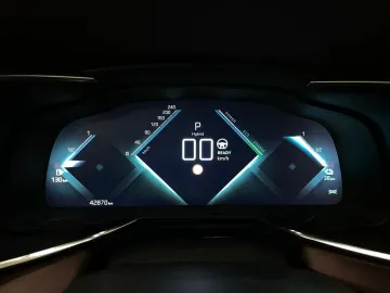 Car image 40