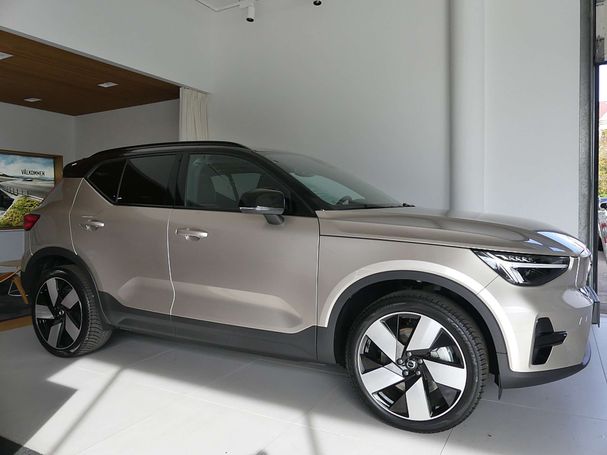 Volvo XC40 Recharge Pure Electric Plus 170 kW image number 2