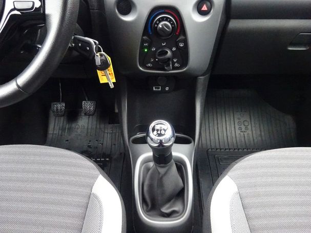 Toyota Aygo 53 kW image number 14