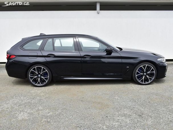 BMW 530d Touring xDrive 210 kW image number 1