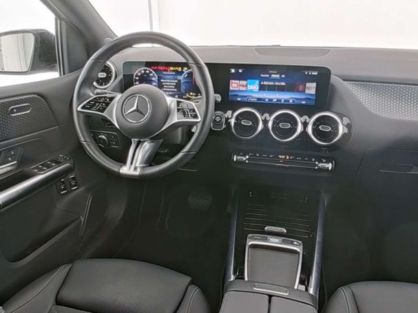 Mercedes-Benz B 250 e 160 kW image number 3