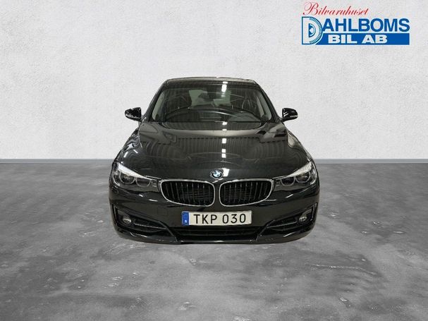 BMW 320d Gran Turismo xDrive 140 kW image number 8