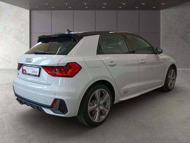 Audi A1 S tronic S-line Sportback 152 kW image number 2