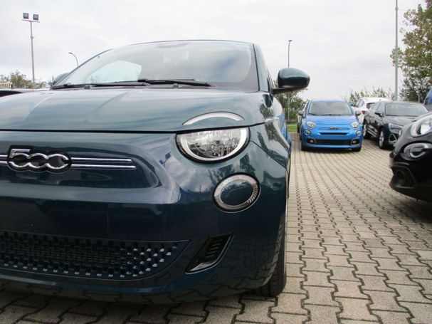 Fiat 500 e 70 kW image number 14