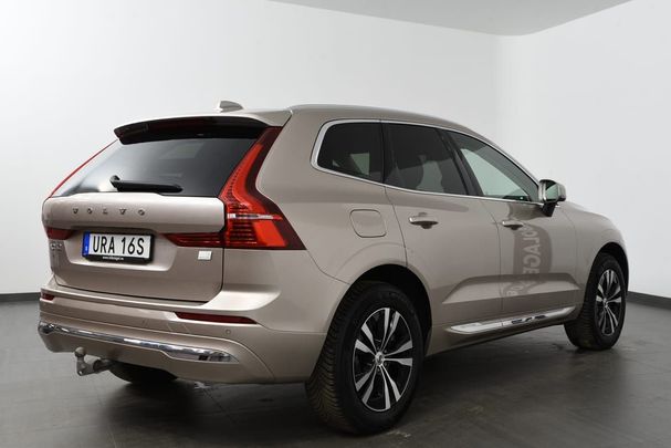 Volvo XC60 T6 Recharge AWD 261 kW image number 4