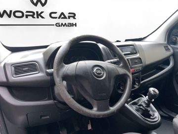 Car image 11