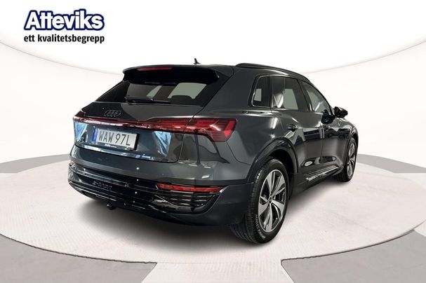 Audi Q8 55 quattro e-tron 304 kW image number 2