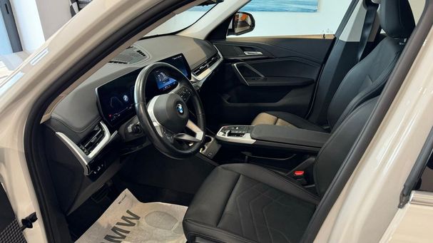 BMW X1 sDrive18i 100 kW image number 3