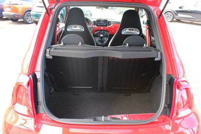 Car image 12