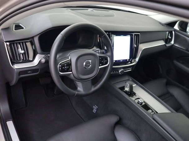 Volvo V60 B3 Plus 120 kW image number 17