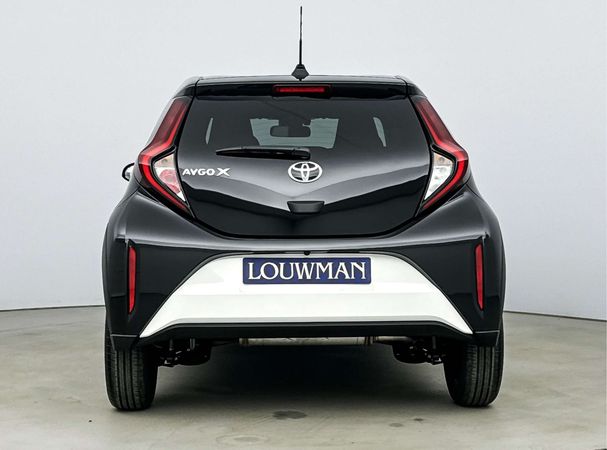 Toyota Aygo X 1.0 VVT-i 53 kW image number 15