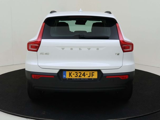 Volvo XC40 1.5 T2 95 kW image number 3