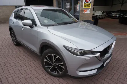 Car image 3