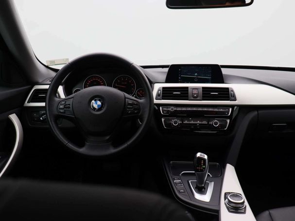 BMW 320i Gran Turismo 135 kW image number 7