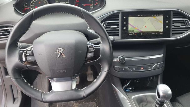 Peugeot 308 Allure 96 kW image number 24