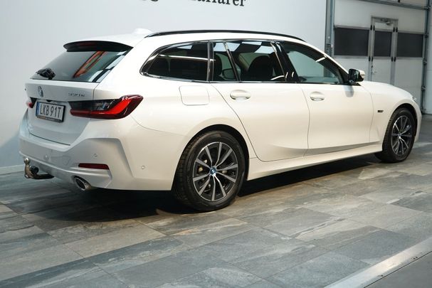 BMW 330 e Touring xDrive Steptronic 216 kW image number 4