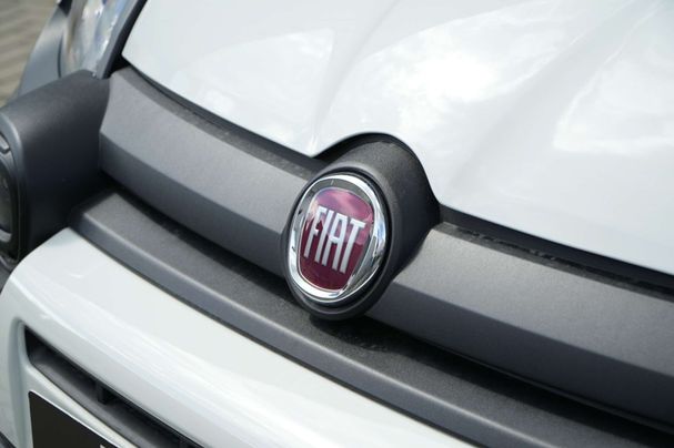 Fiat Panda 1.0 Hybrid 51 kW image number 4