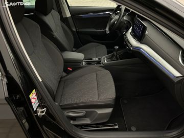 Car image 23