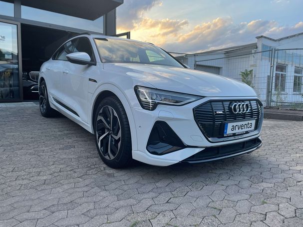 Audi e-tron 55 quattro S-line Sportback 300 kW image number 2