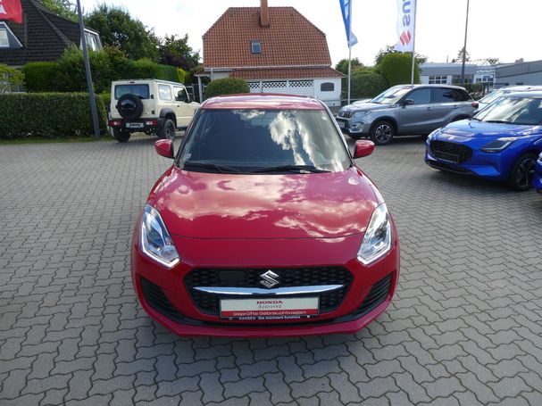 Suzuki Swift 1.2 Dualjet Hybrid Club 61 kW image number 3