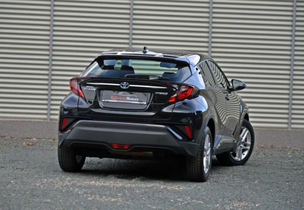 Toyota C-HR 90 kW image number 4