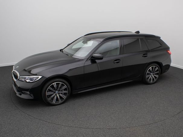 BMW 330d Touring M Sport xDrive 210 kW image number 15