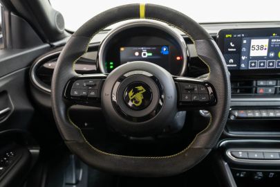 Car image 40