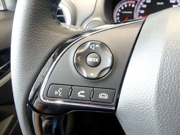 Car image 32