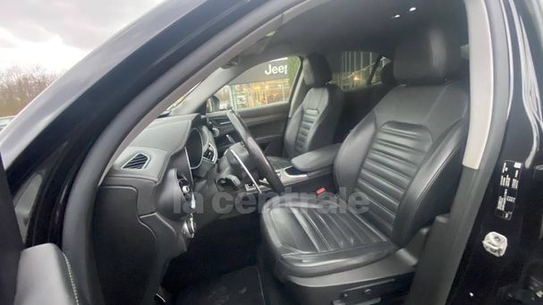 Alfa Romeo Stelvio 2.2 Diesel AT8 118 kW image number 3