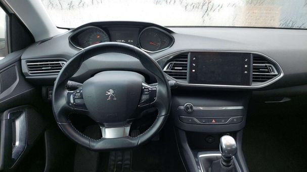 Peugeot 308 BlueHDi 100 73 kW image number 11