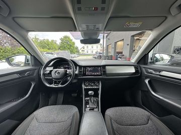 Car image 41