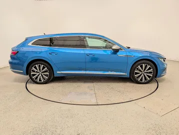 Car image 37