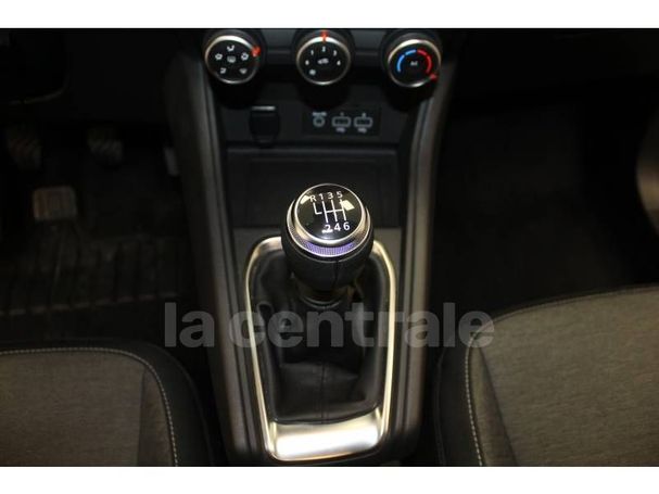 Renault Captur TCe 90 67 kW image number 7